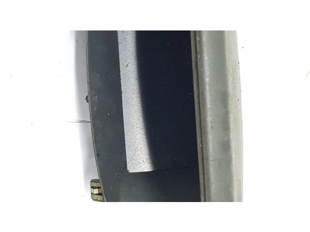 Радио/ проигрыватель CD/DVD / навигация