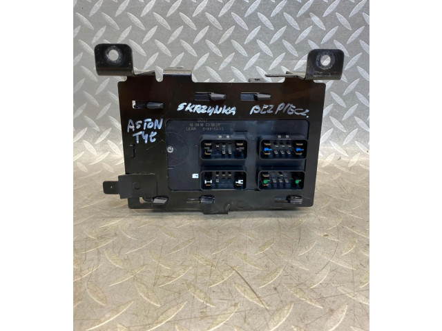 Ящик предохранителей (комплект) 4G43-14A073-AJ   Aston Martin DB9