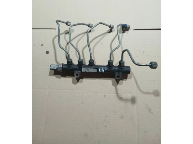 Топливная рампа 9685297580, 141321526 Volvo S80