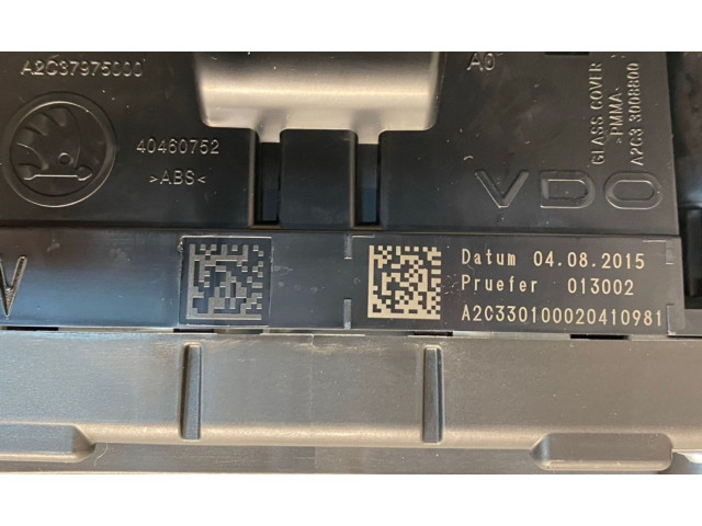 Панель приборов 5E0920951B, A2C53427456 Skoda Octavia Mk3 (5E)