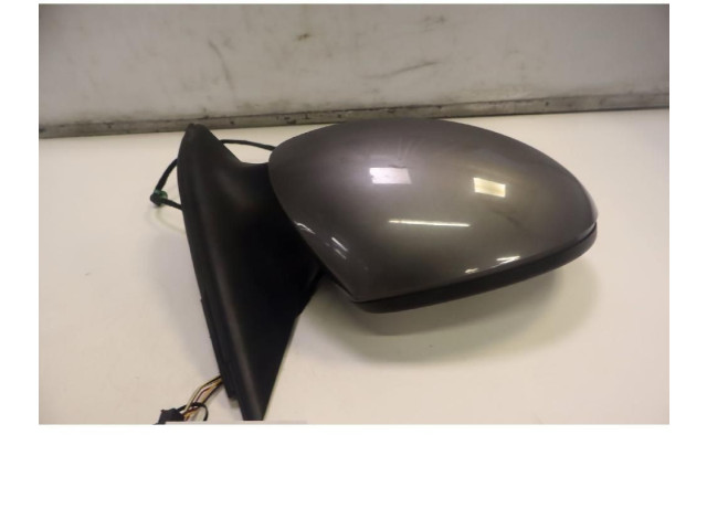 Zpětné zrcátko  Volkswagen Tiguan 2008    