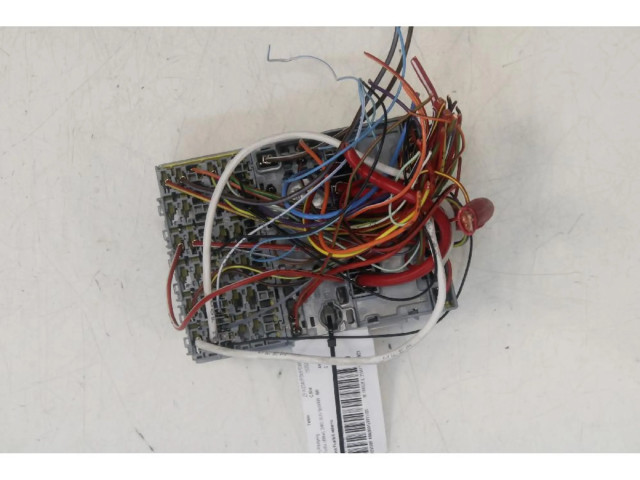 Pojistková skříňka Fiat 500X 2014