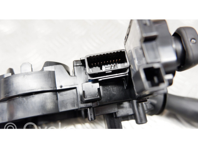 Ручка поворотов/ фонарей