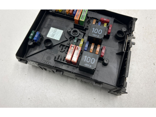 Блок предохранителей 017183073, 1K0937125C Skoda Superb B6 (3T)