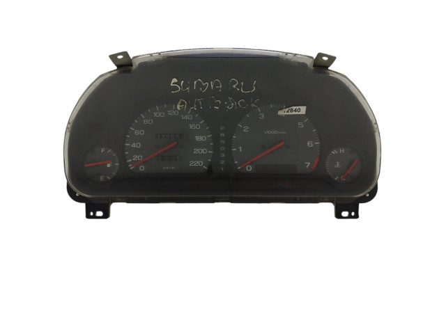 Přístrojová deska Subaru Outback 1997 0201019