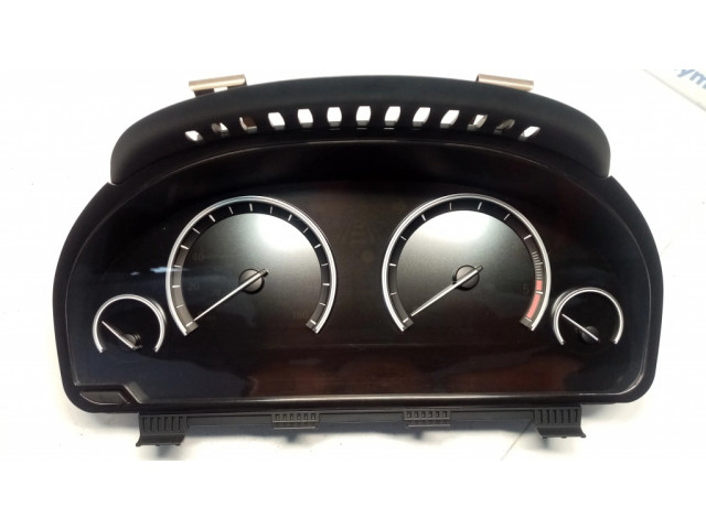 Přístrojová deska BMW 7 F01 F02 F03 F04 2010 9220803, 62109220803