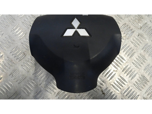 Подушка безопасности водителя 7030A088XA Mitsubishi Outlander