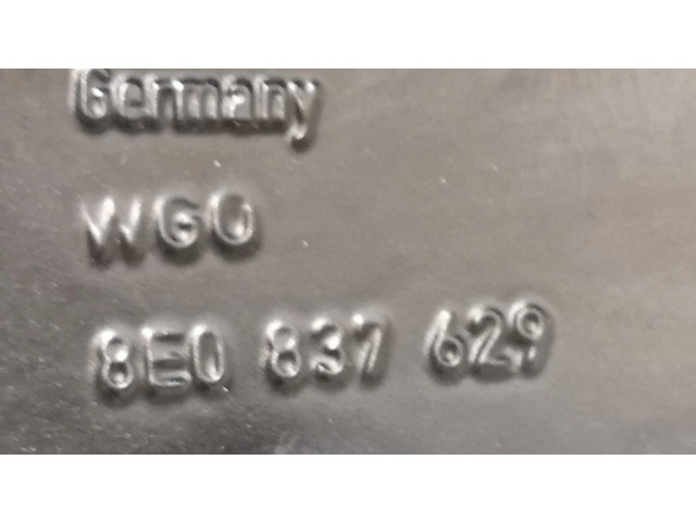 Передняя рамка дверного стекла