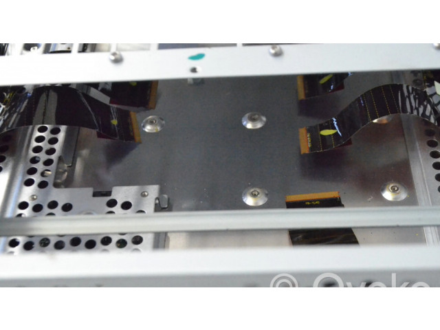 Дисплей 104500603C Tesla Model S