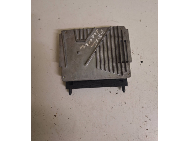 Блок управления двигателя 04101900143   Volvo V70