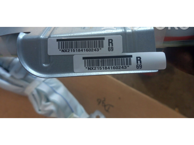 Боковая подушка безопасности    Cupra Born