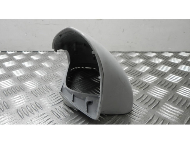 Пластиковая отделка зеркала