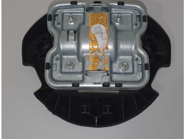 Подушка безопасности водителя 8200677496, 370C03120133 Renault Clio III