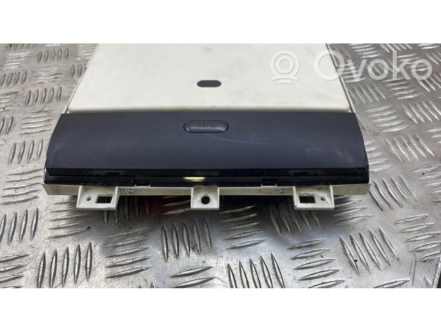 Дисплей    P1GQ79DW1AF   Chrysler Grand Voyager V