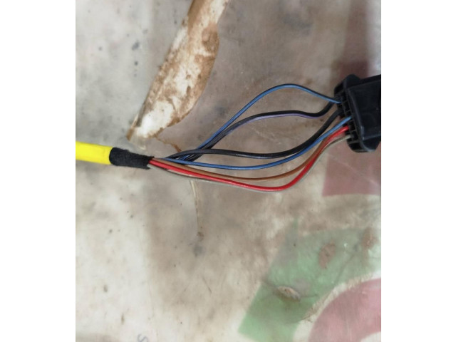 Зеркало электрическое Citroen C4 I 2004 - 2010 года