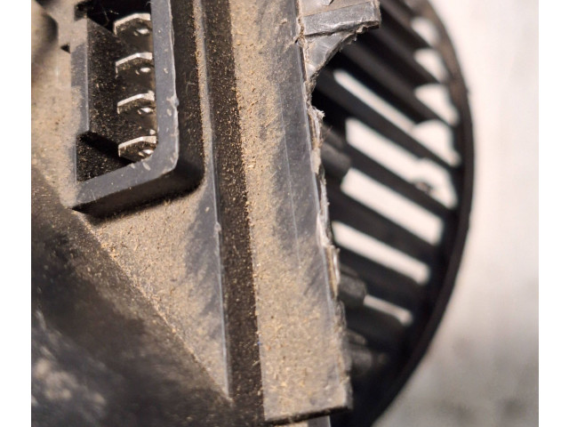 Вентилятор печки 651055P Peugeot 406