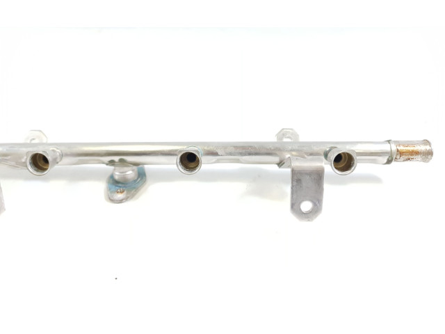 Vstřikovací lišta 4G4E-9S441-DA Aston Martin Rapide AM11