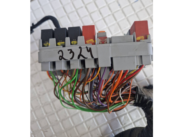 Блок предохранителей 51867698   Opel Combo D    