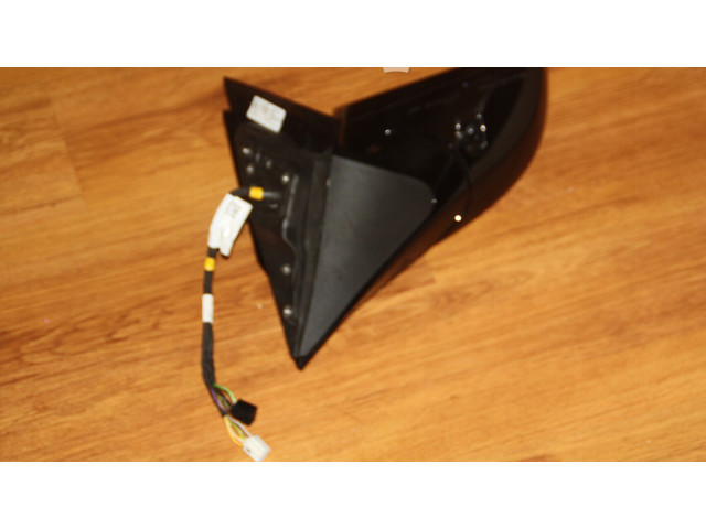 Зеркало электрическое        Volvo C30  2010 - 2013 года   