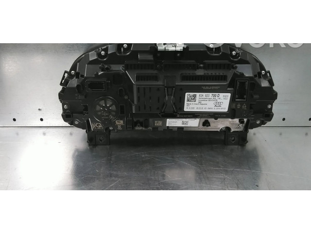Панель приборов 83A920700D   Audi Q3 F3       