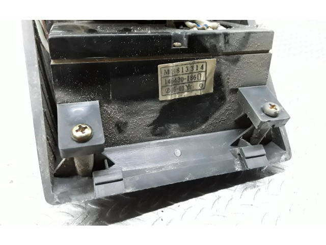 Блок управления климат-контролем MB813314 Mitsubishi Pajero