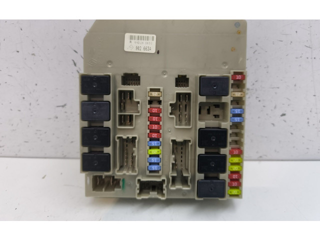 Pojistková skříňka Řídící jednotka BSM Renault Grand Modus 2011