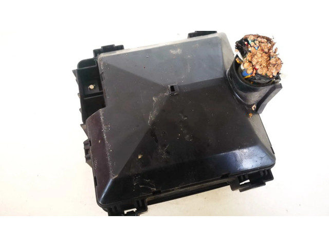 Блок предохранителей Honda FR-V