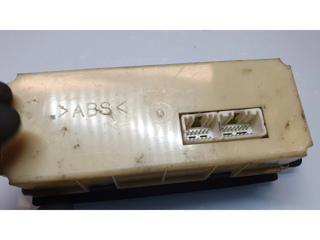 Блок управления климат-контролем RM14CB82D Mazda Premacy