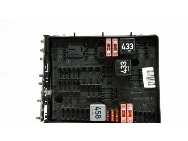 Pojistková skříňka 1K0937124H Audi A3 S3 8P 2004