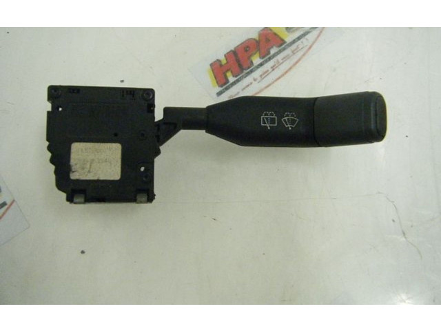 Ручка стеклоочистителей Renault Clio I