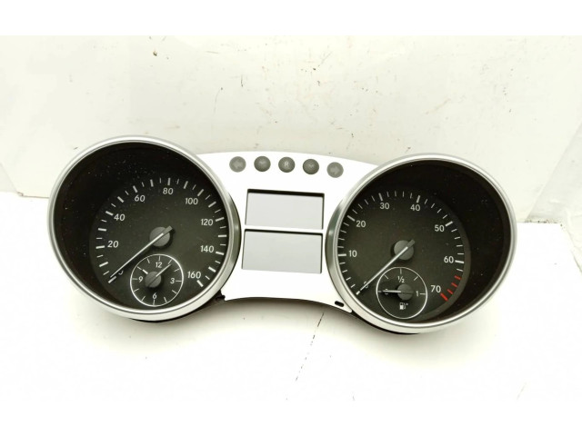 Панель приборов A2515403647   Mercedes-Benz ML W164       