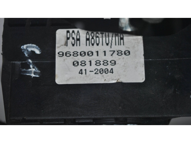 Блок управления задней подвеской 9680011780, A86TUH   Citroen C2