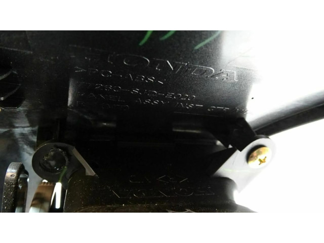 Отделка внутренней панели