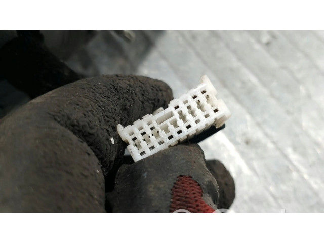 Зеркало электрическое        Hyundai Sonata  2006-2015 года   