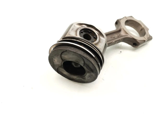 Поршень с шатуном 939A1.000 Alfa Romeo 159