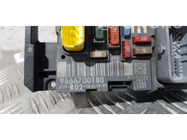   Pojistková skříňka 9666700180   Citroen Berlingo 2009