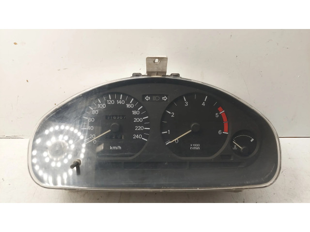 Панель приборов MR114277 Mitsubishi Carisma