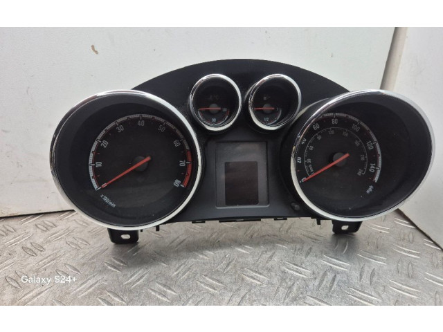 Панель приборов 13420501 Opel Meriva B