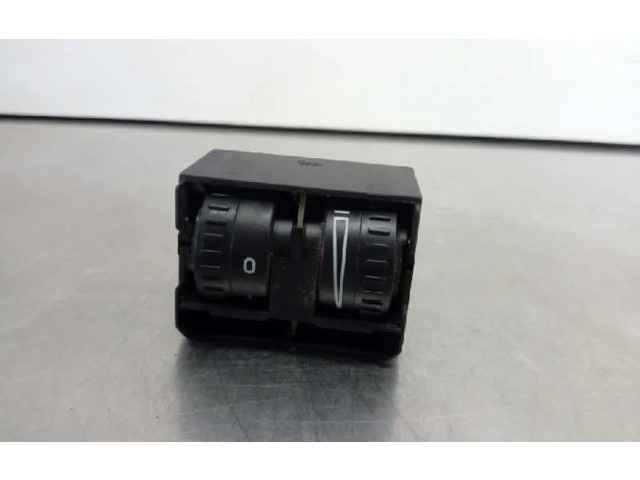 Блок управления    Volkswagen Caddy