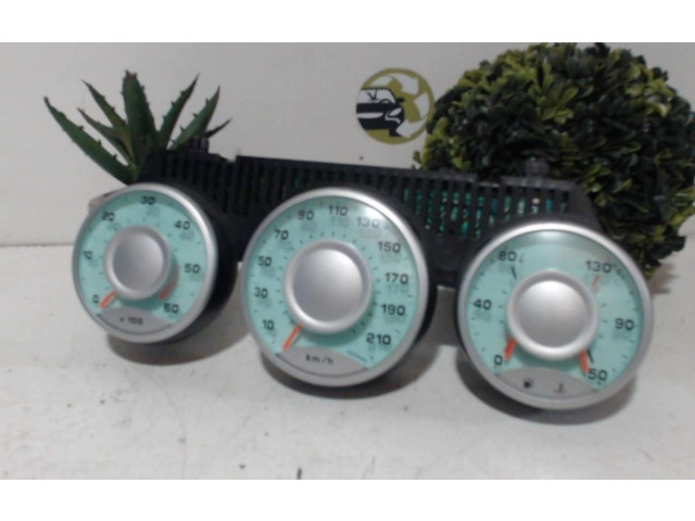 Панель приборов    Citroen C8       