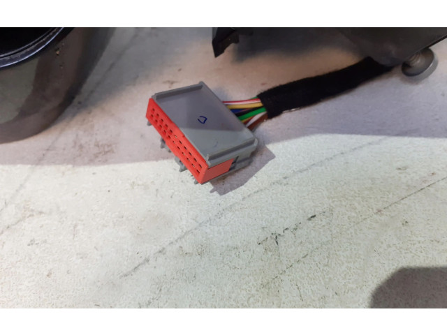 Зеркало электрическое правое Jaguar E-Pace 2017- года