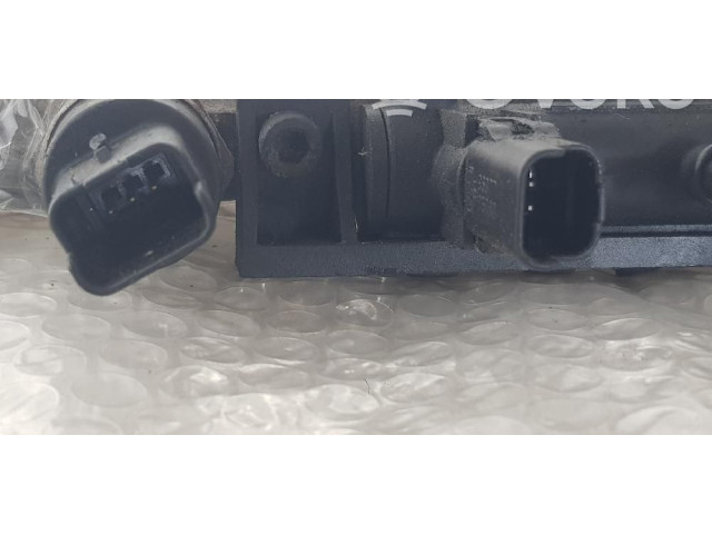 Топливная рампа 0445214017 Citroen C5 для двигателя 4HXDW12TED4FAP