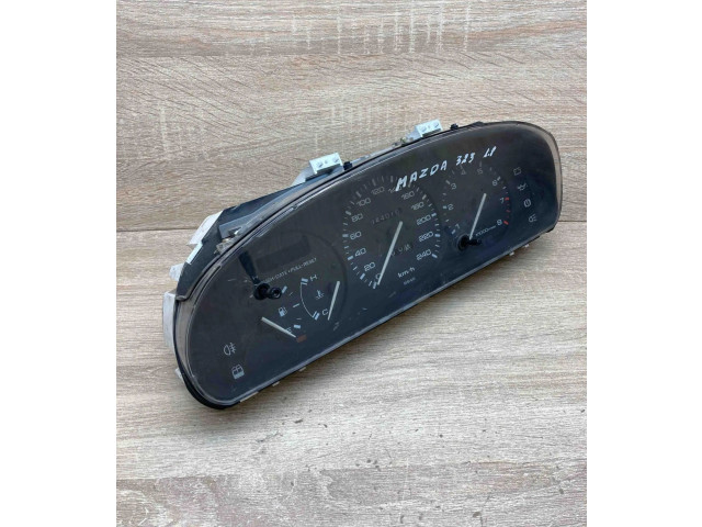 Панель приборов 769809783, BS40119050   Mazda 323 F       