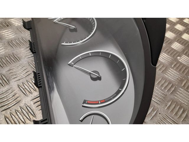 Přístrojová deska BMW 7 F01 F02 F03 F04 2010 9249576