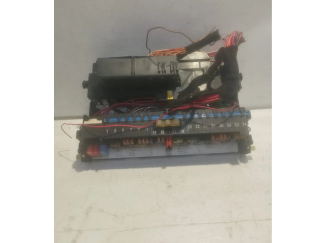 Блок предохранителей 306D2   BMW X3 E83    