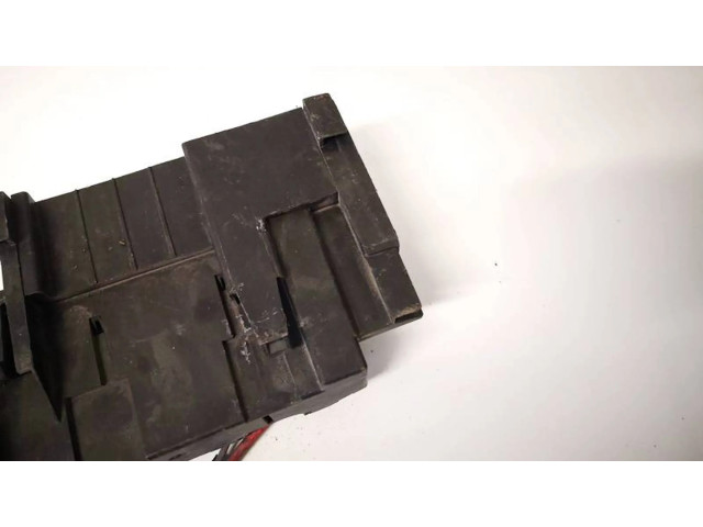 Pojistková skříňka Renault Modus 2006