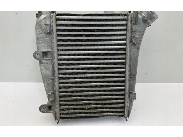 Интеркулер  4K0145805P   Audi RS7 C8 