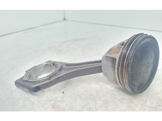  Поршень с шатуном AJ812809 (9W836006SC)     C2D497   Jaguar XJ X351  