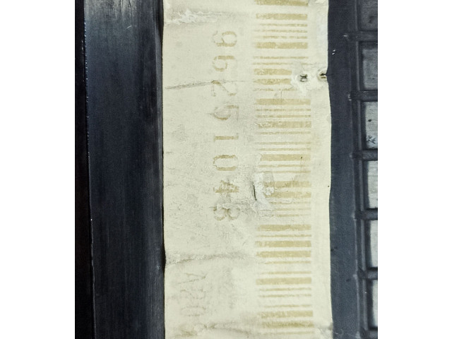 Přístrojová deska Mercedes-Benz CLK A209 C209 2002 A2095404211, 110080140