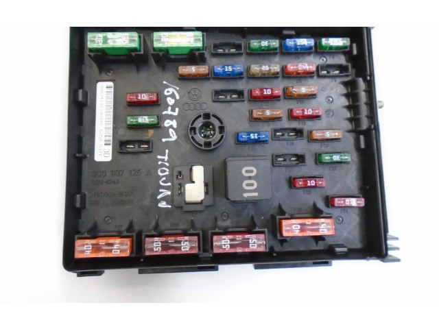   Pojistková skříňka 3C0937125A, 3C0937125A   Volkswagen Tiguan 2015